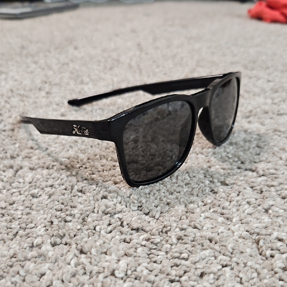 Stylish Black Sunglasses